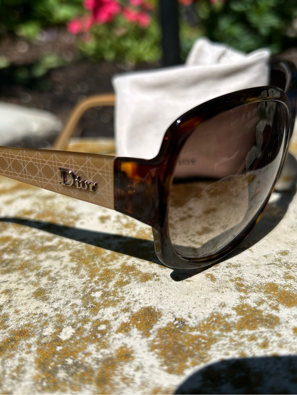 Dior Women's Tortoiseshell Frame with Beige Logo Arms Sunglasses